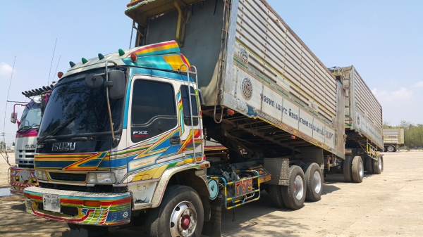 ขายรถพ่วง 18 ล้อ แม่-ลูก กระบะเนียมคอกเกษตรดั้ม อู่.ธวัทชัย ISUZI 270 ปี.46 รถสวย ราคา.1850000 จัดไฟแนนซ์ได้ สนใจรีบจองด่วน