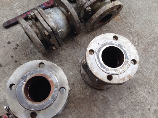 ขายบอลวาล์วสแตนเลสทั้งตัว Kitz ขนาด 3นิ้ว สภาพดี พร้อมใช้งาน มี 9ตัวครับ ขายบอลวาล์วสแตนเลสทั้งตัว Kitz ขนาด 3นิ้ว สภาพดี พร้อมใช้งาน มี 9ตัวครับ