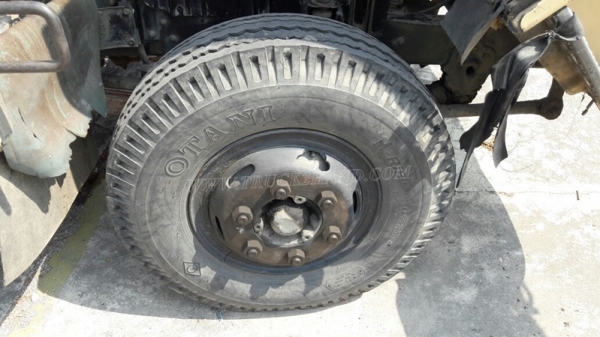 6 ล้อ HINO พื้นเรียบ ขนาด 120 แรงม้า ใช้แก๊ซ CNG