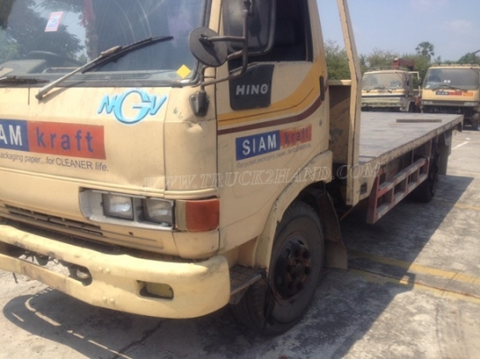 6 ล้อ HINO พื้นเรียบ ขนาด 120 แรงม้า ใช้แก๊ซ CNG