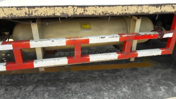 6 ล้อ HINO พื้นเรียบ ขนาด 120 แรงม้า ใช้แก๊ซ CNG