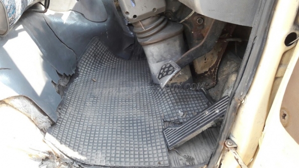 6 ล้อ HINO พื้นเรียบ ขนาด 120 แรงม้า ใช้แก๊ซ CNG