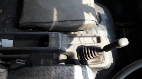 6 ล้อ HINO พื้นเรียบ ขนาด 120 แรงม้า ใช้แก๊ซ CNG