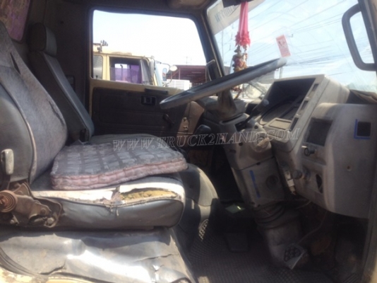 6 ล้อ HINO พื้นเรียบ ขนาด 120 แรงม้า ใช้แก๊ซ CNG