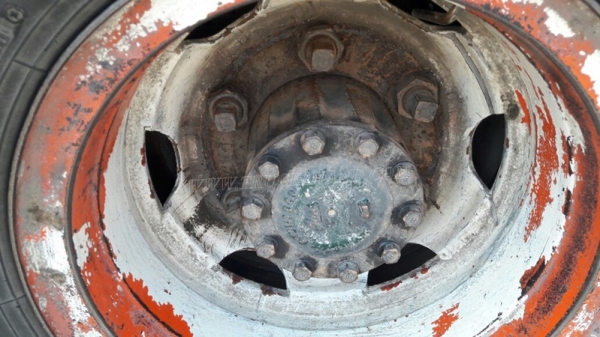 6 ล้อ HINO พื้นเรียบ ขนาด 120 แรงม้า ใช้แก๊ซ CNG