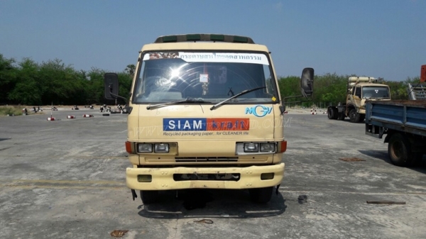 6 ล้อ HINO พื้นเรียบ ขนาด 120 แรงม้า ใช้แก๊ซ CNG