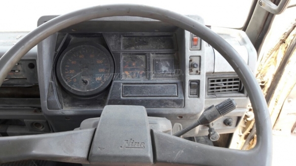 6 ล้อ HINO พื้นเรียบ รุ่นรถFC2W 120 แรงม้า กระบะยาว ยาว5.50 เมตร