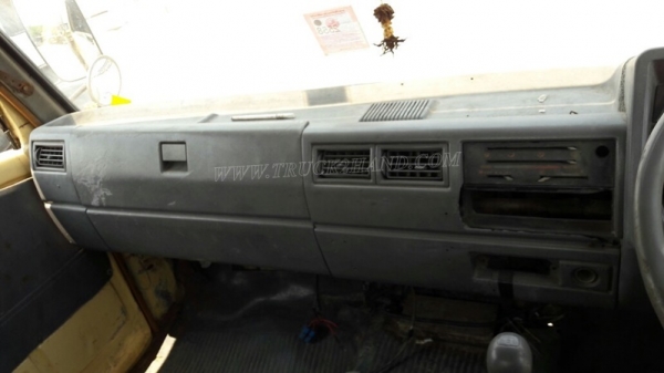 6 ล้อ HINO พื้นเรียบ รุ่นรถFC2W 120 แรงม้า กระบะยาว ยาว5.50 เมตร