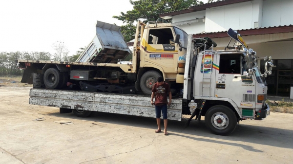 6 ล้อ HINO พื้นเรียบ รุ่นรถFC2W 120 แรงม้า กระบะยาว ยาว5.50 เมตร