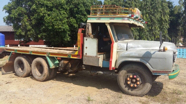 รถสิบล้อ หางปลา isuzu เครื่อง EH700 พวงมาลัยเพาเวอร์ ช่วงล่าง 2 เพลา ISUZU 240 สโลกางอินเตอร์ เครื่องดีคันซีสวย ทะเบียน ม.79 เอกสารครบ พร้อมโอน