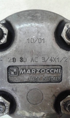 หัวปั๊มไฮดรอลิคกับวาว์ล 220 โวล์ หัวปั๊มไฮดรอลิคกับวาว์ล 220 โวล์