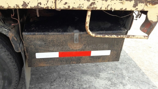 6 ล้อ HINO พื้นเรียบ  145 แรงม้า  มีเล่มทะเบียนพร้อม