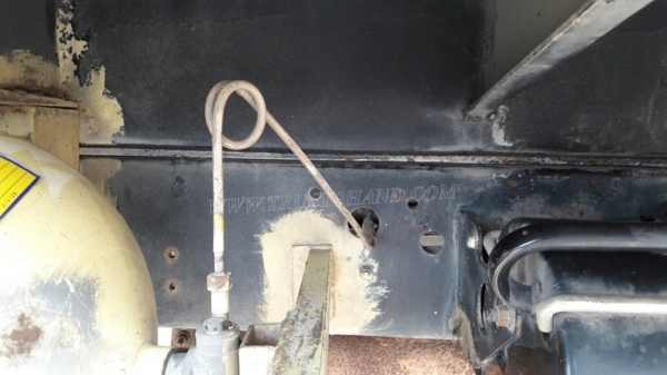 6 ล้อ HINO พื้นเรียบ  145 แรงม้า  มีเล่มทะเบียนพร้อม