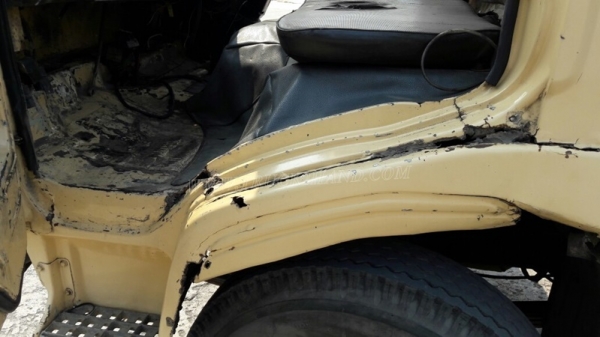 6 ล้อ HINO พื้นเรียบ  145 แรงม้า  มีเล่มทะเบียนพร้อม