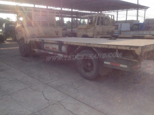 6 ล้อ HINO พื้นเรียบ  145 แรงม้า  มีเล่มทะเบียนพร้อม