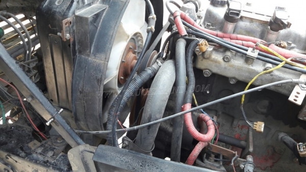 6 ล้อ HINO พื้นเรียบ  145 แรงม้า  มีเล่มทะเบียนพร้อม