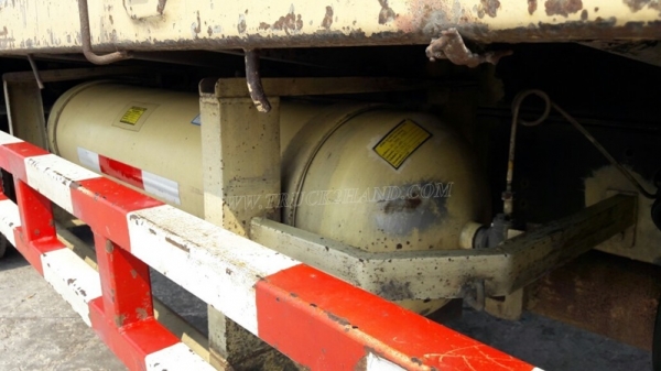 6 ล้อ HINO พื้นเรียบ  145 แรงม้า  มีเล่มทะเบียนพร้อม