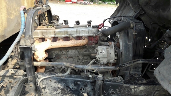 6 ล้อ HINO พื้นเรียบ  145 แรงม้า  มีเล่มทะเบียนพร้อม