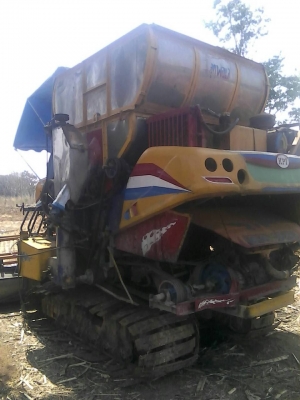 รถเกี่ยวข้าว