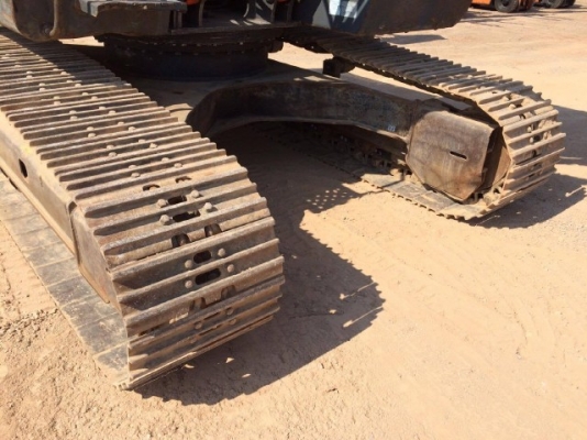 ขายรถแบคโฮ HITACHI ZX200-3 ปี 2008 รถนอกนำเข้าเองจากญี่ปุ่น สภาพสวยพร้อมใช้งาน มีVDOการทำงานครับ