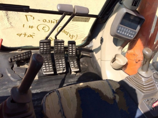 ขายรถแบคโฮ HITACHI ZX200-3 ปี 2008 รถนอกนำเข้าเองจากญี่ปุ่น สภาพสวยพร้อมใช้งาน มีVDOการทำงานครับ