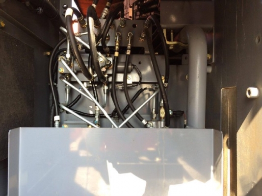 ขายรถแบคโฮ HITACHI ZX200-3 ปี 2008 รถนอกนำเข้าเองจากญี่ปุ่น สภาพสวยพร้อมใช้งาน มีVDOการทำงานครับ