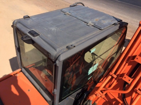 ขายรถแบคโฮ HITACHI ZX200-3 ปี 2008 รถนอกนำเข้าเองจากญี่ปุ่น สภาพสวยพร้อมใช้งาน มีVDOการทำงานครับ