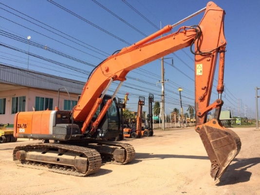 ขายรถแบคโฮ HITACHI ZX200-3 ปี 2008 รถนอกนำเข้าเองจากญี่ปุ่น สภาพสวยพร้อมใช้งาน มีVDOการทำงานครับ
