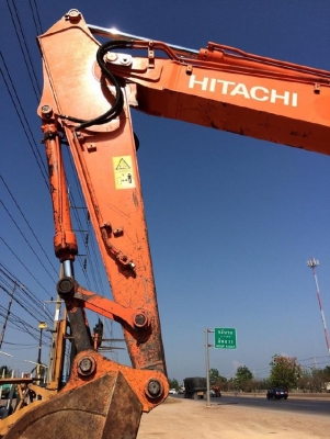 ขายรถแบคโฮ HITACHI ZX200-3 ปี 2008 รถนอกนำเข้าเองจากญี่ปุ่น สภาพสวยพร้อมใช้งาน มีVDOการทำงานครับ