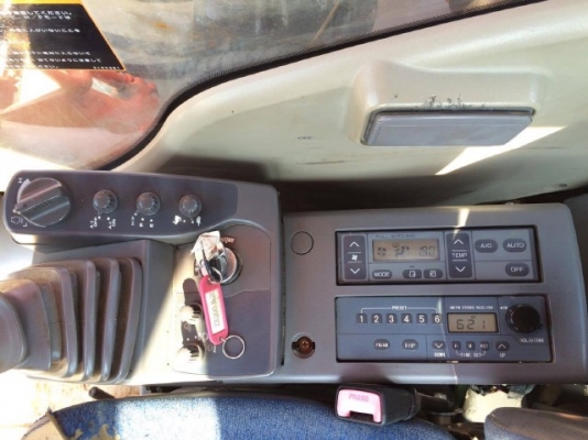 ขายรถแบคโฮ HITACHI ZX200-3 ปี 2008 รถนอกนำเข้าเองจากญี่ปุ่น สภาพสวยพร้อมใช้งาน มีVDOการทำงานครับ