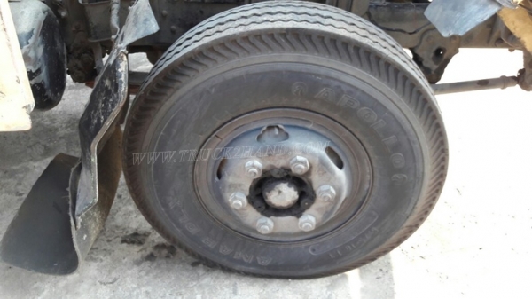 6 ล้อ HINO พื้นเรียบ 120 แรงม้า เชื้อเพลิงน้ำมัน ขายซากไม่มีเล่มทะเบียน แต่รถใช้งานได้ปกติ