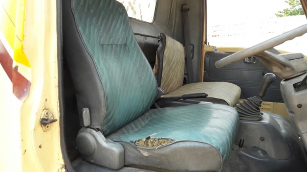 6 ล้อ HINO พื้นเรียบ 120 แรงม้า เชื้อเพลิงน้ำมัน ขายซากไม่มีเล่มทะเบียน แต่รถใช้งานได้ปกติ