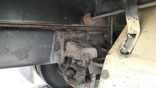 6 ล้อ HINO พื้นเรียบ 120 แรงม้า เชื้อเพลิงน้ำมัน ขายซากไม่มีเล่มทะเบียน แต่รถใช้งานได้ปกติ