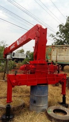 ขายถูกๆ..155000บาท เครนยูนิค4.5ตัน 4ปลอก สภาพสวยพร้อมใช้