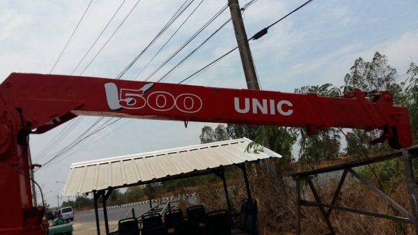 ขายถูกๆ..155000บาท เครนยูนิค4.5ตัน 4ปลอก สภาพสวยพร้อมใช้