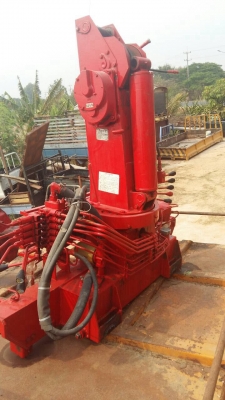 ขายถูกๆ..155000บาท เครนยูนิค4.5ตัน 4ปลอก สภาพสวยพร้อมใช้