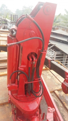 ขายถูกๆ..155000บาท เครนยูนิค4.5ตัน 4ปลอก สภาพสวยพร้อมใช้