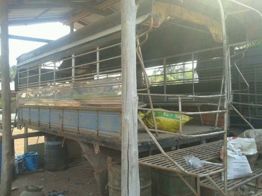 ขาย 6 ล้อ NPR 115 แรง พร้อมตู้นวดข้าว ไทยเส็ง 5 ฟุต รถสวยทะเบียนพร้อมโอน