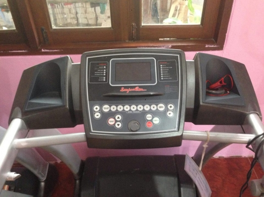 ขายลู่วิ่งตัวใหญ่มือสองรับได้120กก. ขายเป็นคู่ครับพร้อมที่ปั่นจักรยาน 19500 บาท