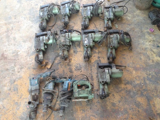 ขายเครื่องเจาะไฟฟ้าขายเหมาครับทั้งหมด 13 ชิ้น ขาย 5000 บาท