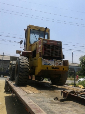 รถตักล้อยาง KOMATSU WA180 พร้อมใช้ ยางไม่ดี1เส้น
