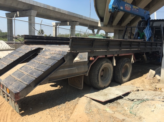 ขาย 10 ล้อ 1 เพลา ฮีโน่โปเฟีย 370  แรง เครน 6 ตัน 4 ปอก ปี 39 ยาว 7.5  ม. สนใจติดต่อได้ที่ 081-9420141 ,  081-5715326