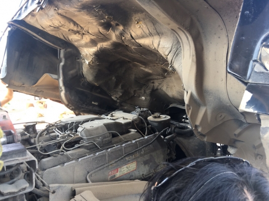 ขาย 10 ล้อ 1 เพลา ฮีโน่โปเฟีย 370  แรง เครน 6 ตัน 4 ปอก ปี 39 ยาว 7.5  ม. สนใจติดต่อได้ที่ 081-9420141 ,  081-5715326