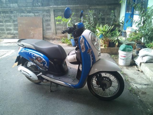 หลุดจำนำ มีสำเนาเล่ม  honda scoopy 110i ปี56 หัวฉีดไฟฟ้า
