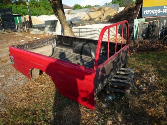 ลูกกระบะสตาด้าตอนเดียว