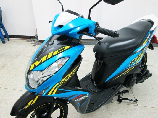 (โอนฟรี) ขาย Mio 125I ปี 2015 ตัว TOP ล้อแม็ก ไมล์แท้ 3933 กม เครื่องหัวฉีดประหยัดน้ำมัน สภาพสวยเดิมๆ  มีกุญแจแท้ 2 ดอก สีฟ้า ดำ