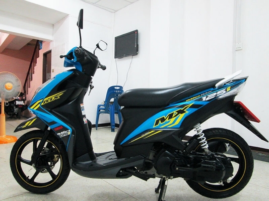 (โอนฟรี) ขาย Mio 125I ปี 2015 ตัว TOP ล้อแม็ก ไมล์แท้ 3933 กม เครื่องหัวฉีดประหยัดน้ำมัน สภาพสวยเดิมๆ  มีกุญแจแท้ 2 ดอก สีฟ้า ดำ