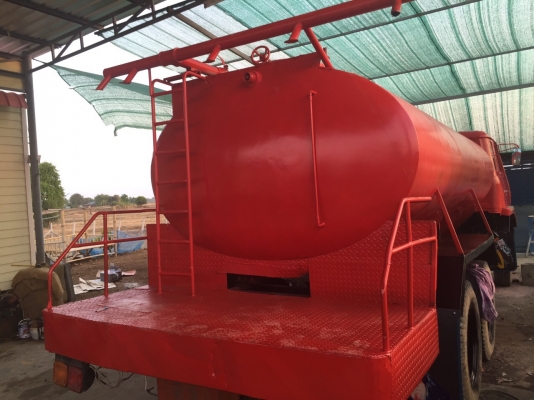 ขายคับสิบล้อน้ำนิสสัน168เเรงปี43เพลาเดียว15000ลิตรพร้อมใช้