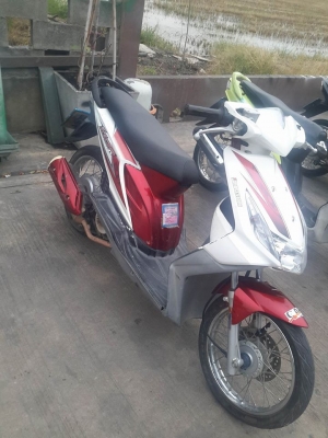 ขายฮอนด้า ไอค่อน ตามสภาพ9500 สตาทติดขับได้ เล่มพร้อมชุดโอน ดูรถบางใหญ่-นนทบุรี 084-3545593 ขายฮอนด้า ไอค่อน ตามสภาพ9500 สตาทติดขับได้ เล่มพร้อมชุดโอน ดูรถบางใหญ่-นนทบุรี 084-3545593