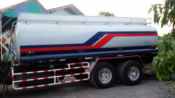 ถังน้ำ16,000ลิตร-สภาพสวยมากๆ.ราคา..99,000.. ถังน้ำ16,000ลิตร-สภาพสวยมากๆ.ราคา..99,000..